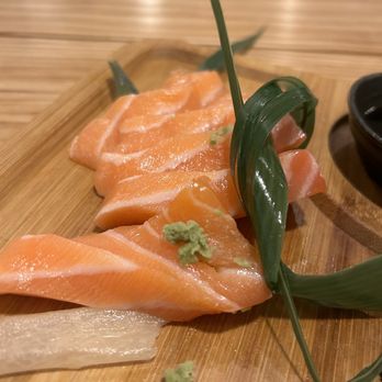 Sweet Chive - Salmon Sashimi - Sushi Bars Near Me - Austin, Texas