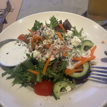 BJ's Restaurant & Brewhouse - Pizza Near Me - Menifee, California