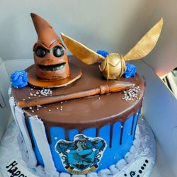Josie's Bakery - Ravenclaw Birthday Cake