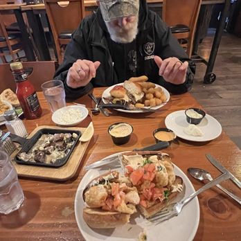 Brix Grill - Desserts Near Me - Roseburg, Oregon