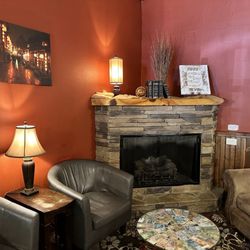 All In Coffee Shop - Interior