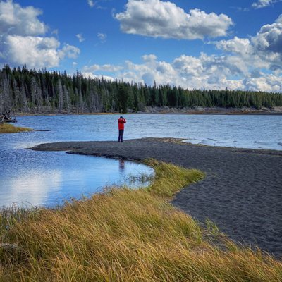 Yellowstone Lake by null