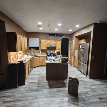 AZ Remodel Pros - Before the remodel. - General Contractors Near Me