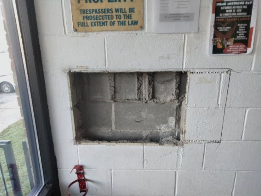 Slide of Kings Maintenance & Repair