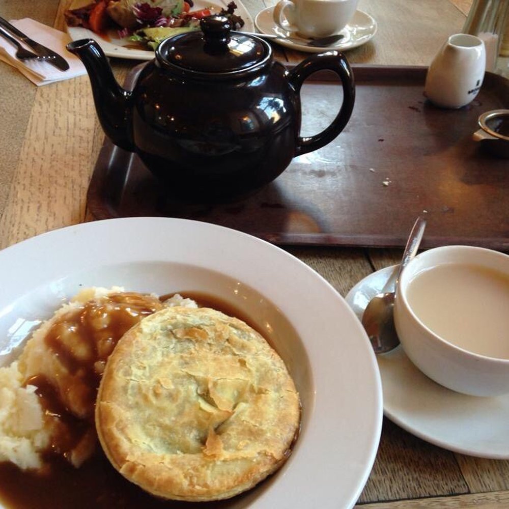 The Elephant House - Meat pie and mash and tea - Scottish Near Me - Edinburgh, EDH The Elephant House - Meat pie and mash and tea - Scottish Near Me - Edinburgh, EDH