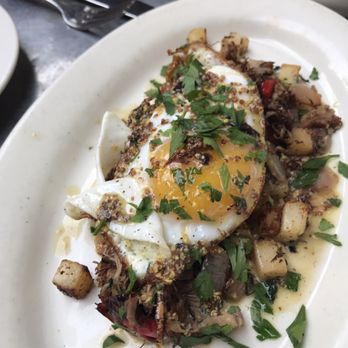 Gjelina - Corned beef hash - New American Near Me - Venice, California