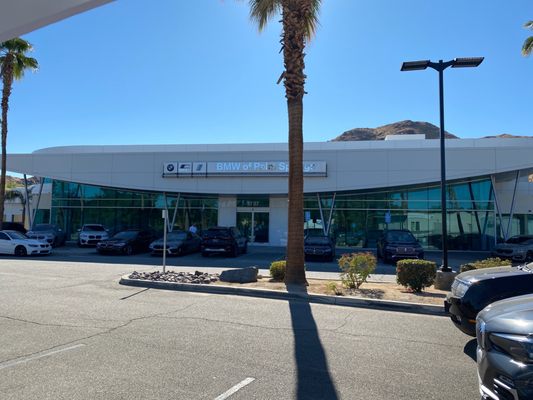 BMW OF PALM SPRINGS - Updated November 2024 - 62 Photos & 297 Reviews ...