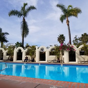 Bahia Resort Hotel - Pool - San Diego, CA