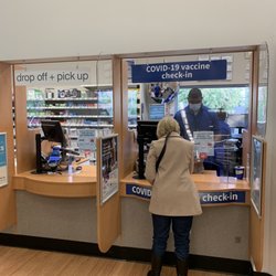 Walgreens - U can see, Two lines but only one person working.