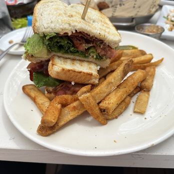 Blueberry's Grill - Avocado BLT - Breakfast & Brunch Near Me - Myrtle Beach, South Carolina Blueberry's Grill - Avocado BLT - Breakfast & Brunch Near Me - Myrtle Beach, South Carolina