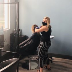Exhālō Spa - Hairstylist