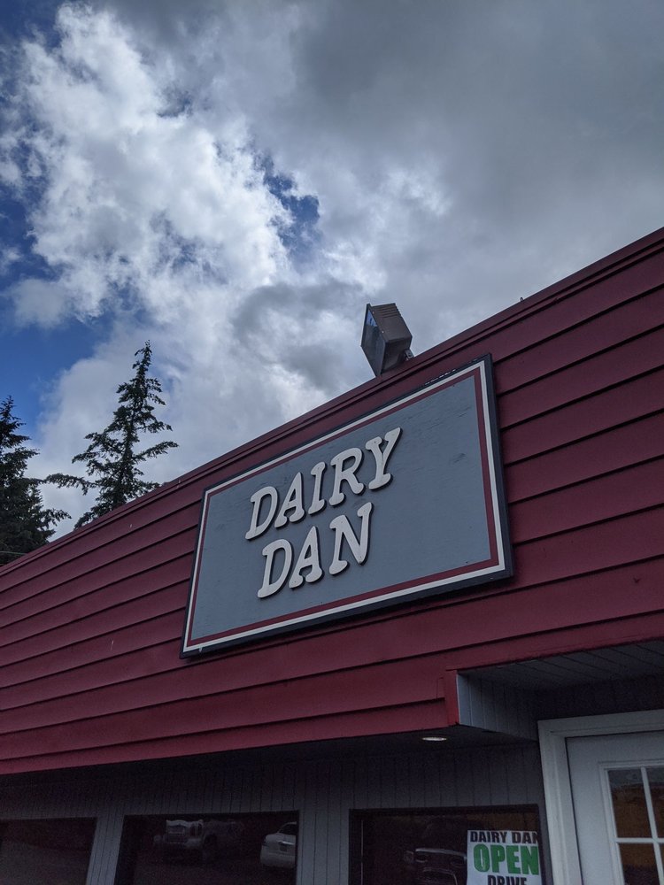 Kalich's Dairy Dan DriveIn, Chehalis Roadtrippers