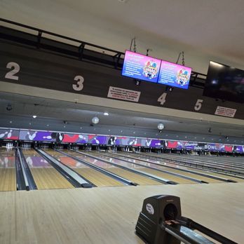 Alhambra Valley Bowl - Clean alley - Bowling Near Me - Alhambra, California Alhambra Valley Bowl - Clean alley - Bowling Near Me - Alhambra, California