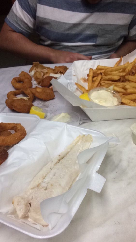 BEST FISH & CHIPS IN THE REDLANDS Updated March 2024 370 Main Rd