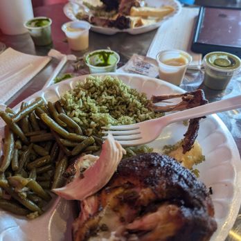 Yummy Pollo - Chicken, cilantro lime rice and green beans - Peruvian Near Me - Louisville, Kentucky