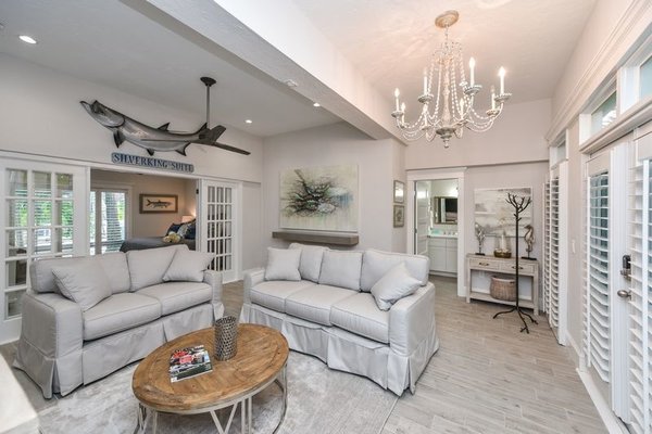 Tropical Breeze Resort by null