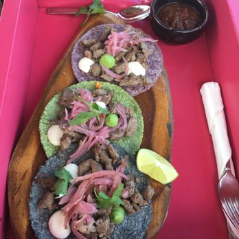 La Zebra - Rib eye tacos w smoky salsa - Mexican Near Me - Tulum, ROO
