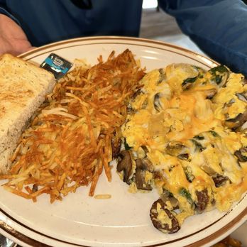 Homeskillet - Scramble - Breakfast & Brunch Near Me - Alameda, California Homeskillet - Scramble - Breakfast & Brunch Near Me - Alameda, California