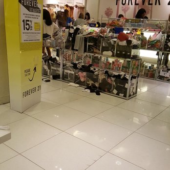 XXI FOREVER - Updated February 2025 - 17 Photos - 11149 W 95th St