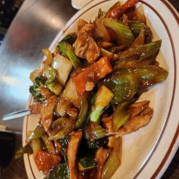 Lim's Star Restaurant - Szechuan Chicken -mild - New American Near Me - Livonia, Michigan Lim's Star Restaurant - Szechuan Chicken -mild - New American Near Me - Livonia, Michigan