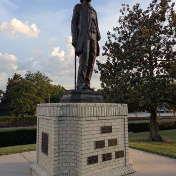 John Warwick Thomas Statue - John Warwick Thomas Statue, Thomasville - Landmarks & Historical Buildings Near Me - Thomasville, North Carolina John Warwick Thomas Statue - John Warwick Thomas Statue, Thomasville - Landmarks & Historical Buildings Near Me - Thomasville, North Carolina