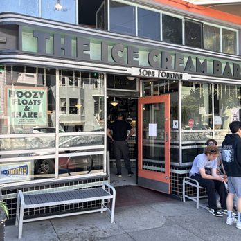 The Ice Cream Bar - Ice Cream & Frozen Yogurt Near Me - San Francisco, California