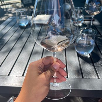 Furioso Vineyards - Wine Tasting Room Near Me - Dundee, Oregon