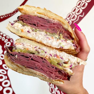 Palermo II Delicatessen by null