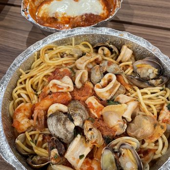 Umberto's Pizzeria & Restaurant - a bowl of pasta with shrimp, clamsel, and clamsel - Italian Near Me - Bellmore, New York Umberto's Pizzeria & Restaurant - a bowl of pasta with shrimp, clamsel, and clamsel - Italian Near Me - Bellmore, New York