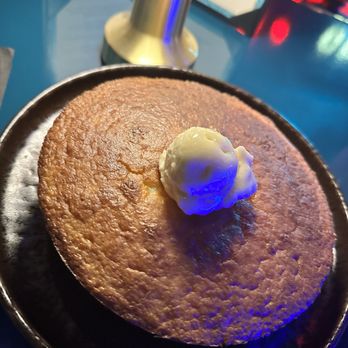 Grace by Nia Foxwoods - Cornbread biscuit - Performing Arts Near Me - Mashantucket, Connecticut