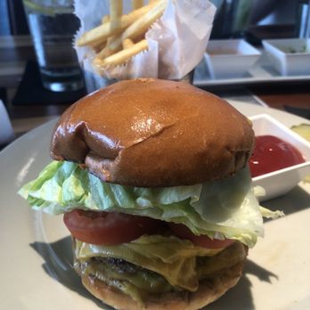 Mesero - Clearfork - Rose Burger - Mexican Near Me - Fort Worth, Texas