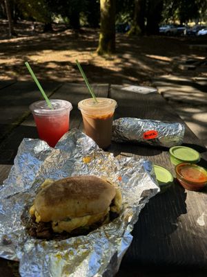 TNT Taqueria by null