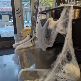 Coffeeholic House - Coffee & Tea Near Me - Seattle, Washington Coffeeholic House - Coffee & Tea Near Me - Seattle, Washington