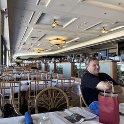 Santa Anita Park - This is Howard. He gave us all the VIP tour