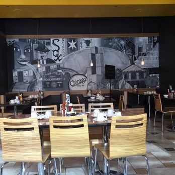 Lasalle Cafe Luna - Inside restaurant. - Breakfast & Brunch Near Me - Chicago, Illinois