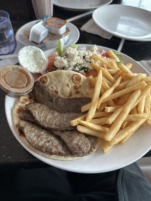 Parkview Diner by null