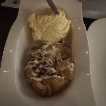 DaRuMa - Apple pie n ice cream - Japanese Near Me - Sarasota, Florida