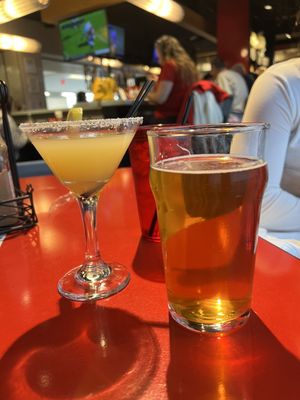 Bar Symon CLE Airport by null