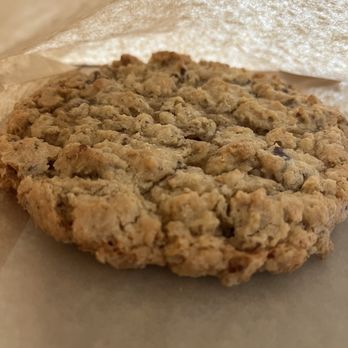 The Rose Establishment - Oatmeal chocolate chip cookie - Coffee & Tea Near Me - Salt Lake City, Utah The Rose Establishment - Oatmeal chocolate chip cookie - Coffee & Tea Near Me - Salt Lake City, Utah