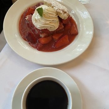 Commander's Palace - Strawberry shortcake - Cajun/Creole Near Me - New Orleans, Louisiana Commander's Palace - Strawberry shortcake - Cajun/Creole Near Me - New Orleans, Louisiana