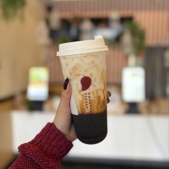 SweetHoney Dessert - Artesia - Brown Sugar Boba Fresh Milk - Desserts Near Me - Artesia, California SweetHoney Dessert - Artesia - Brown Sugar Boba Fresh Milk - Desserts Near Me - Artesia, California