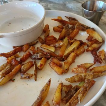 The Allard Bakery and Bistro - unappetizing fries :( - Steakhouses Near Me - Hudson, North Carolina