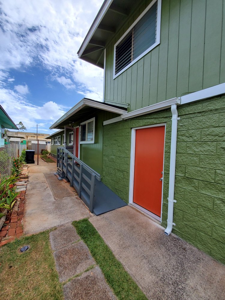 Slide of Hana Ho Painting