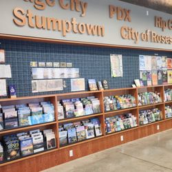 Portland Visitor Center - Lots of informative flyers, brochures, magazines, guides, and periodicals...all are free! (7/9/26)