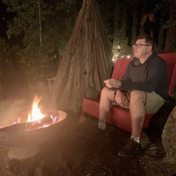 Evergreen Lodge Yosemite - S'mores each night - Hotels Near Me - Groveland, California Evergreen Lodge Yosemite - S'mores each night - Hotels Near Me - Groveland, California