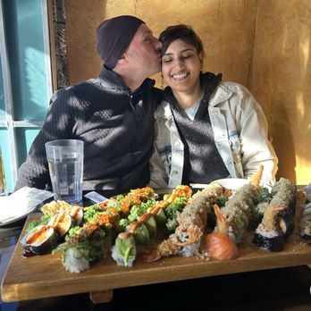 Momo Sushi - Our sushi rolls! - Japanese Near Me - Minneapolis, Minnesota