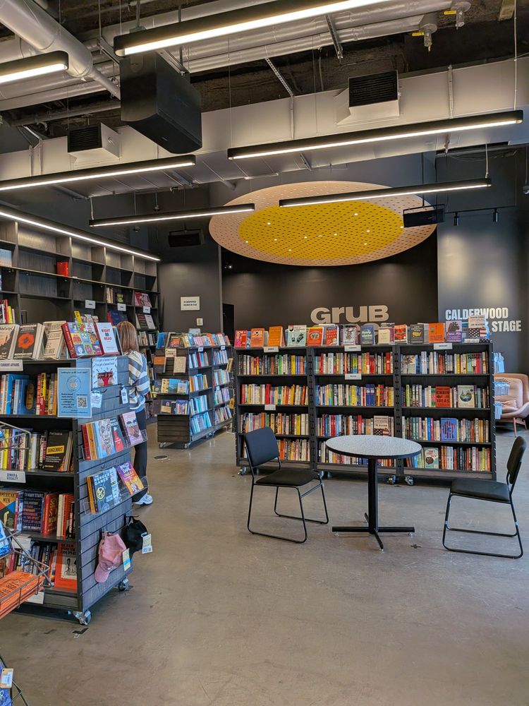 Porter Square Books: Boston Edition Logo