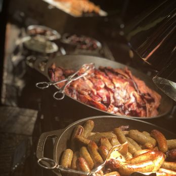 Four Seasons Sunday Brunch - Breakfast & Brunch Near Me - Los Angeles, California