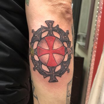 Exposed Temptations Tattoo - Tattoo Near Me - Manassas, Virginia