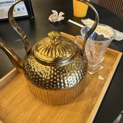 Adeni tea